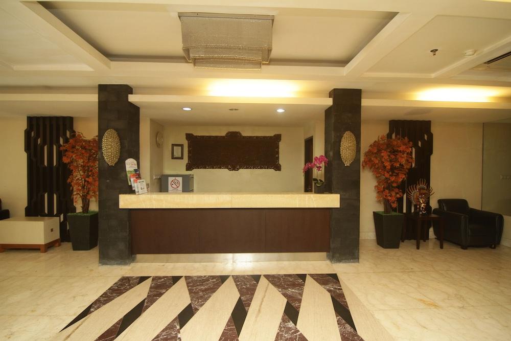 Rota International Hotel Jakarta Exterior foto
